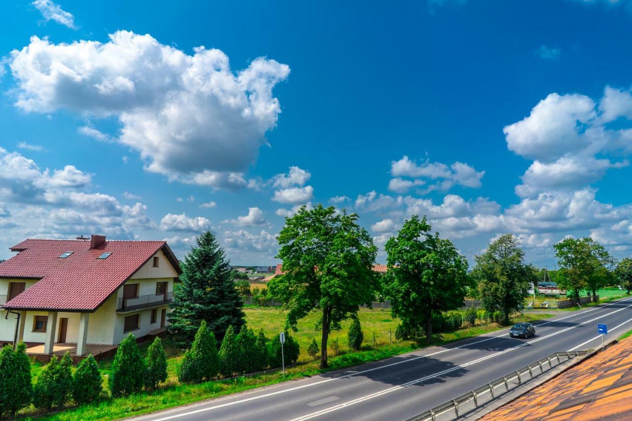 Pod Lipami 3* Lipno (Leszno)