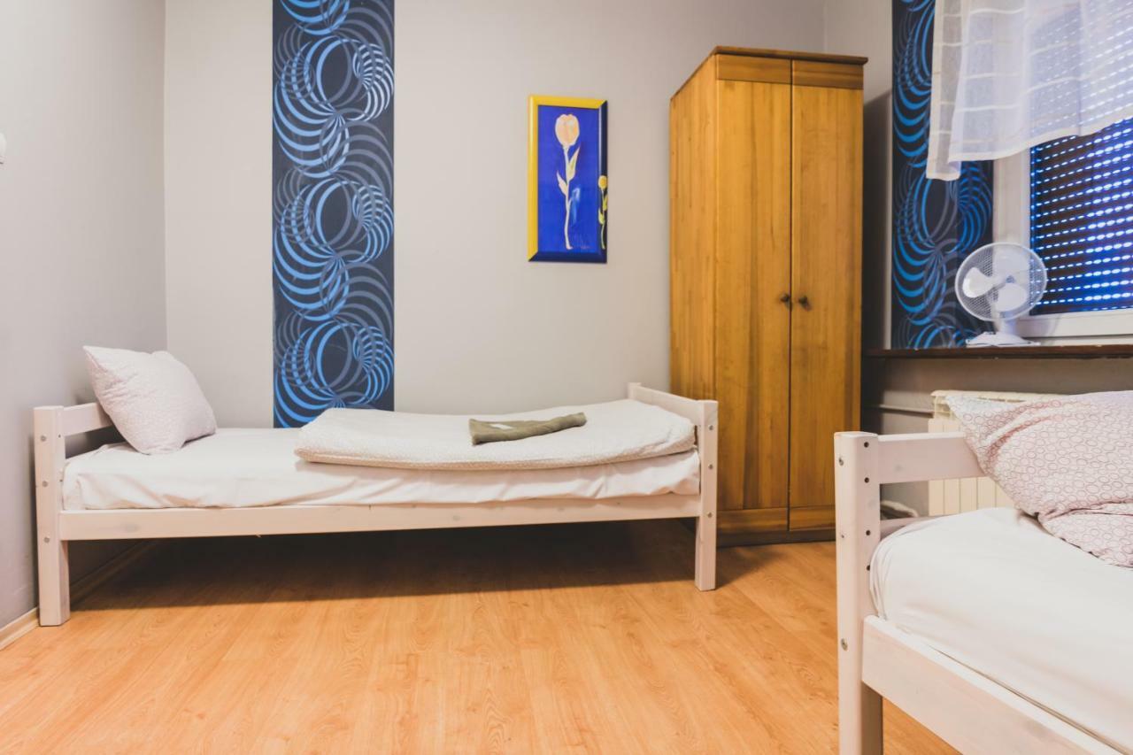 Pod Lipami 3* Lipno (Leszno)